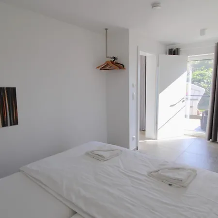 Schifferberg * Ahrenshoop